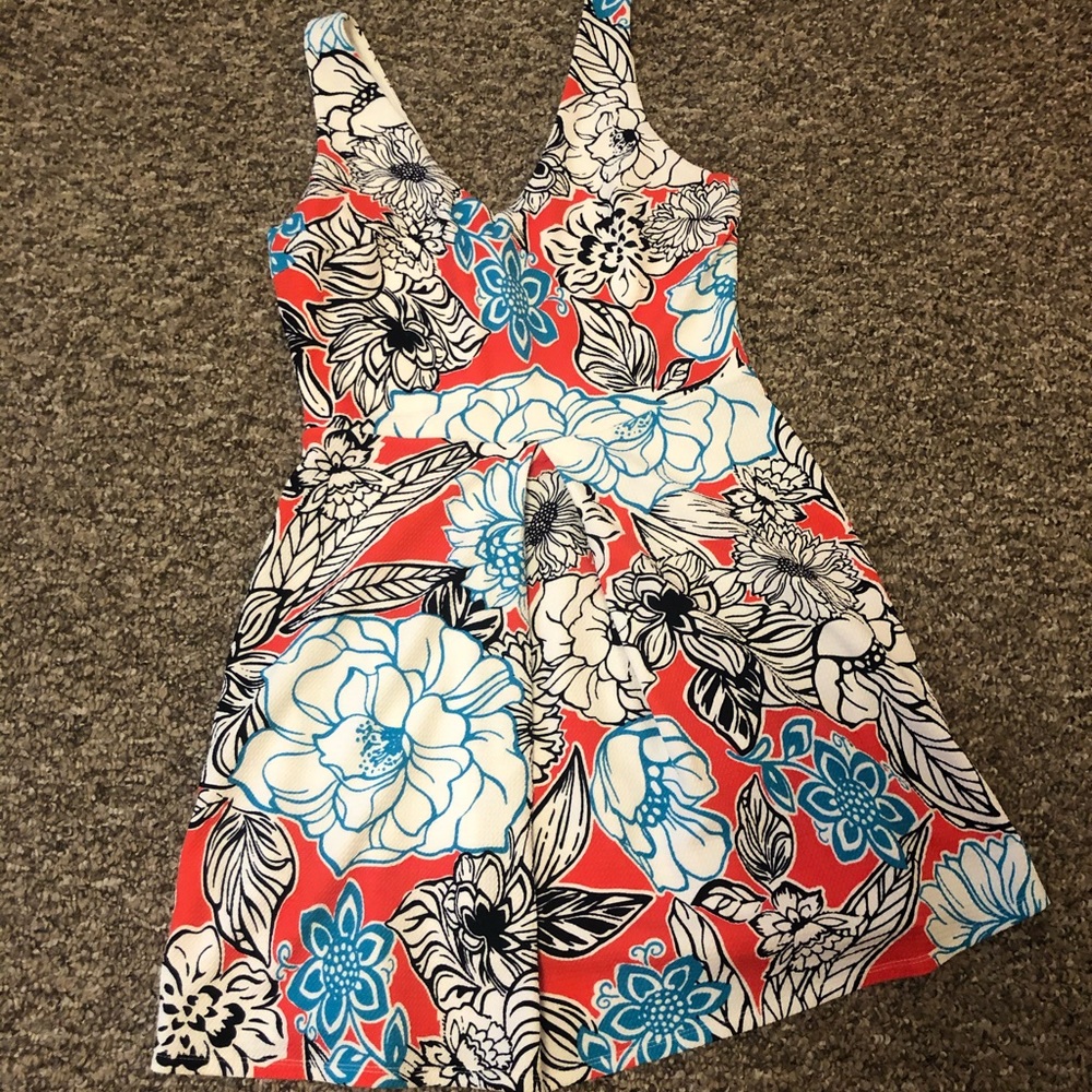 NWT Soprano Floral Dress